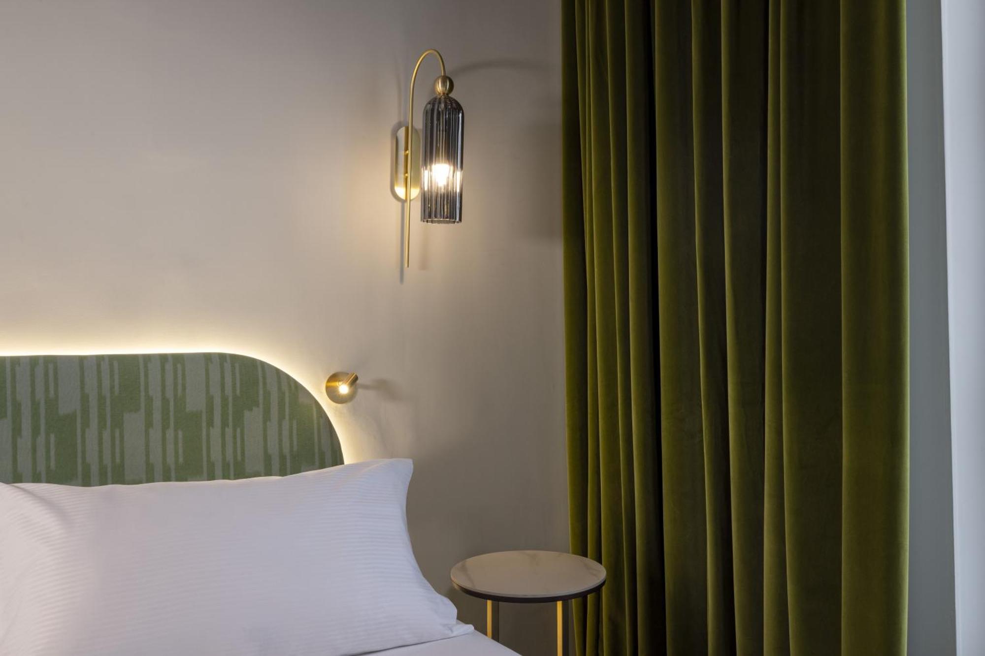 Hotel L De Lutece - Notre-Dame Paris Exterior photo